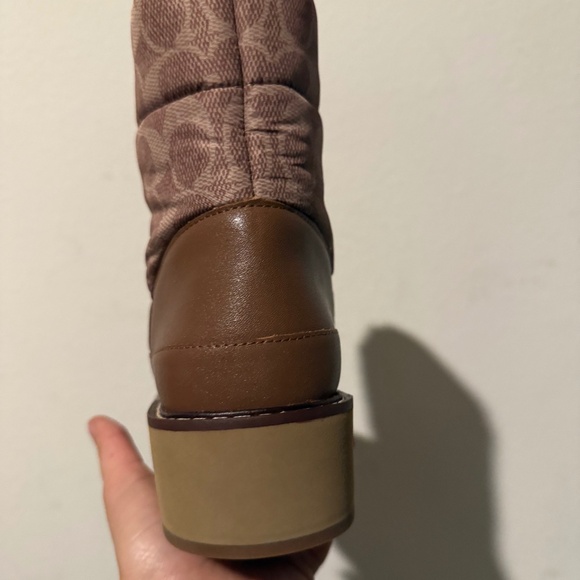 New🤎Coach Idella Boots in Brown Signature Nylon - Picture 8 of 10